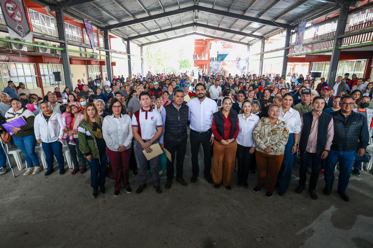 Construye Gobierno de Carlos Peña Ortiz tres aulas en el CETIS 131