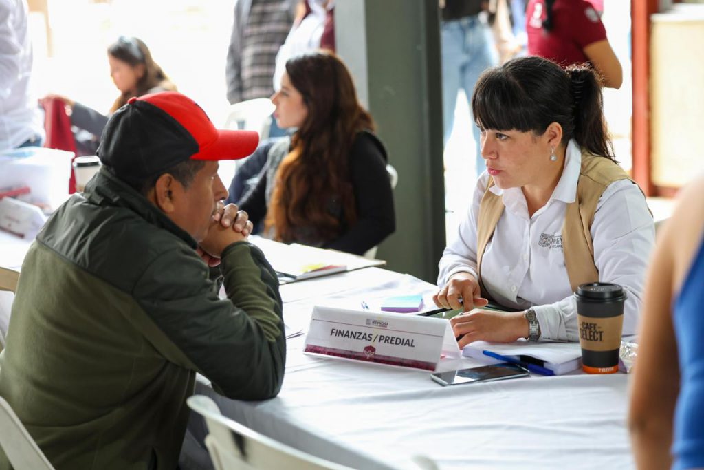 Construye Gobierno de Carlos Peña Ortiz tres aulas en el CETIS 131