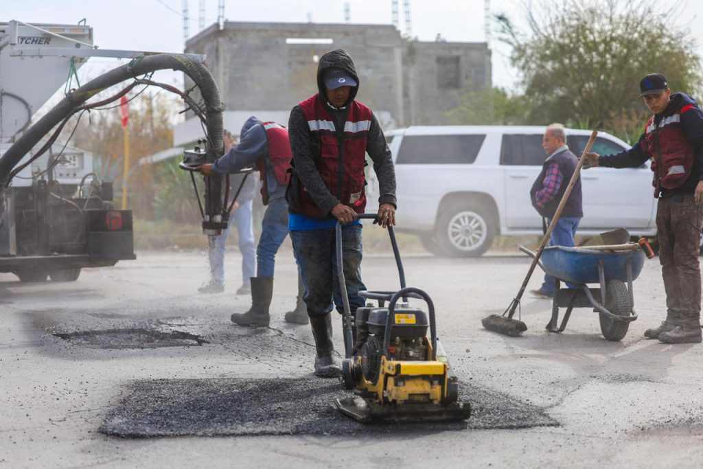 Inició Alcalde Carlos Peña Ortiz bacheo por mas de 9.9 MDP