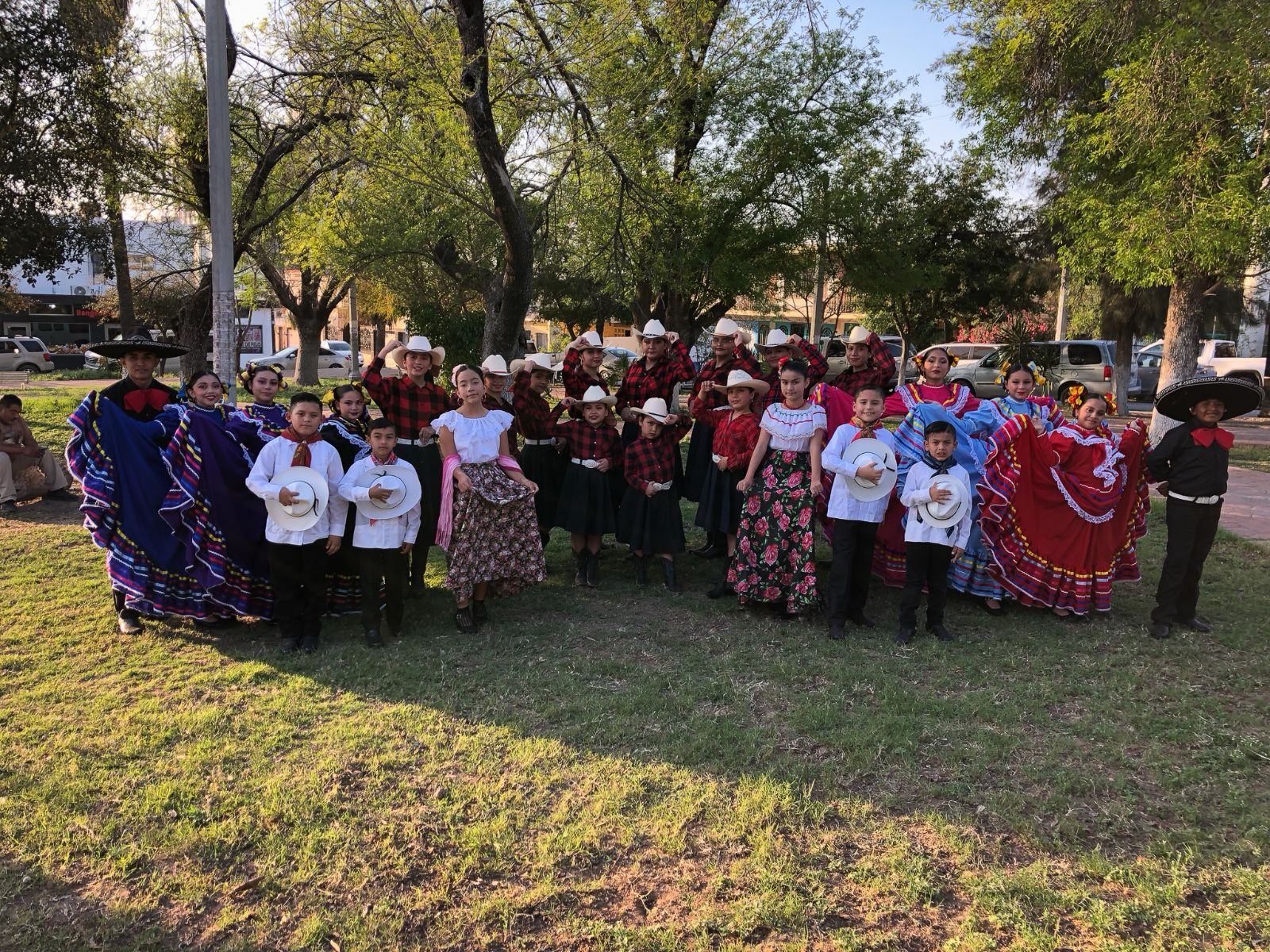 Presentación del Ballet Folclórico Infantil Mitoteliztli