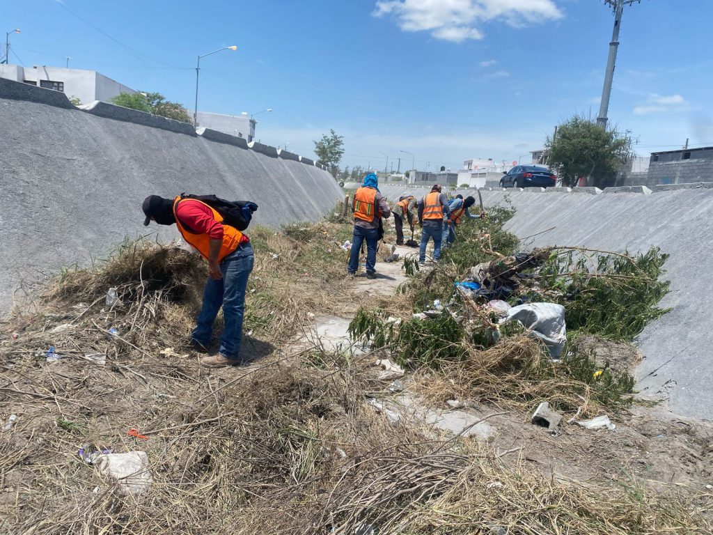 Trabaja Gobierno de Reynosa en mantenimiento de drenes y canales ...