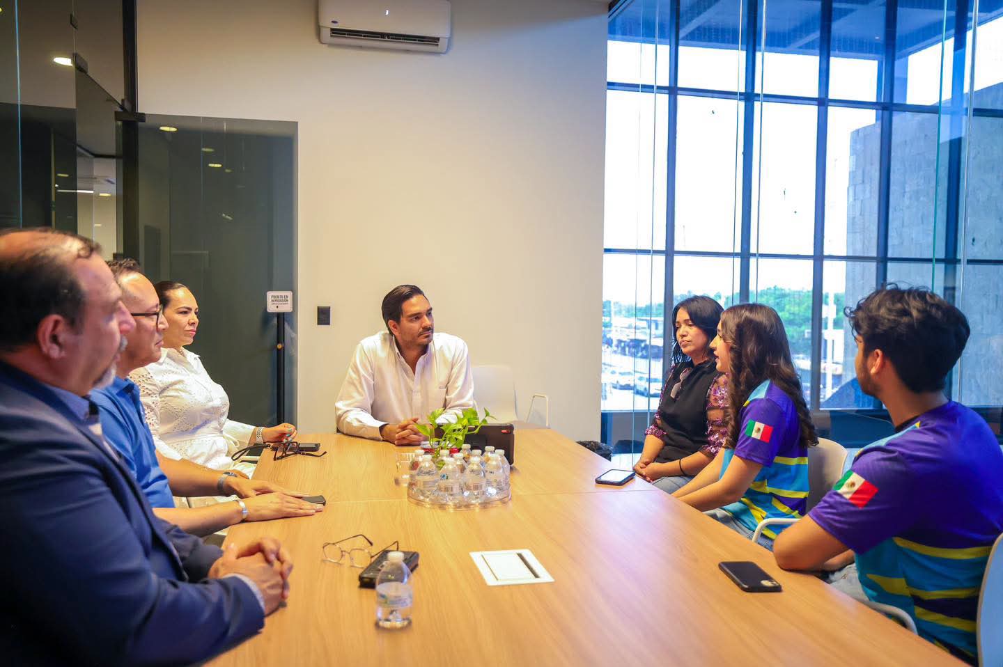El Gobierno Municipal les desea que disfruten cada aprendizaje, que compartan sus conocimientos y que sigan poniendo muy en alto el nombre de Reynosa y de México en exposiciones internacionales.
